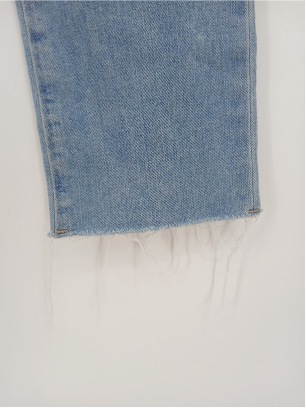 Hudson Jeans Blair High Rise Straight Crop Womens Size 26 Blue Distressed - Picture 8 of 16